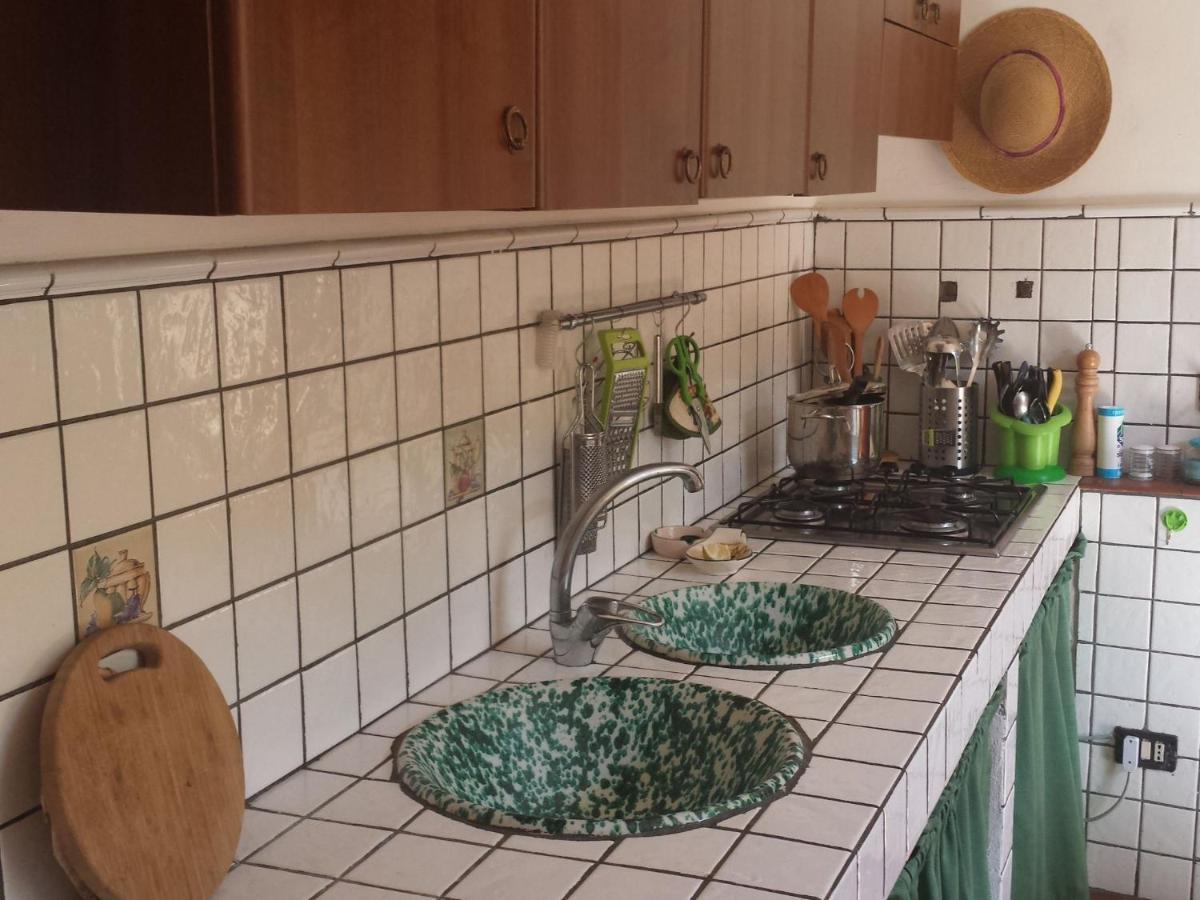 Casa Unifamiliar Con Jard N Privado Villa Agnone Bagni Exteriör bild