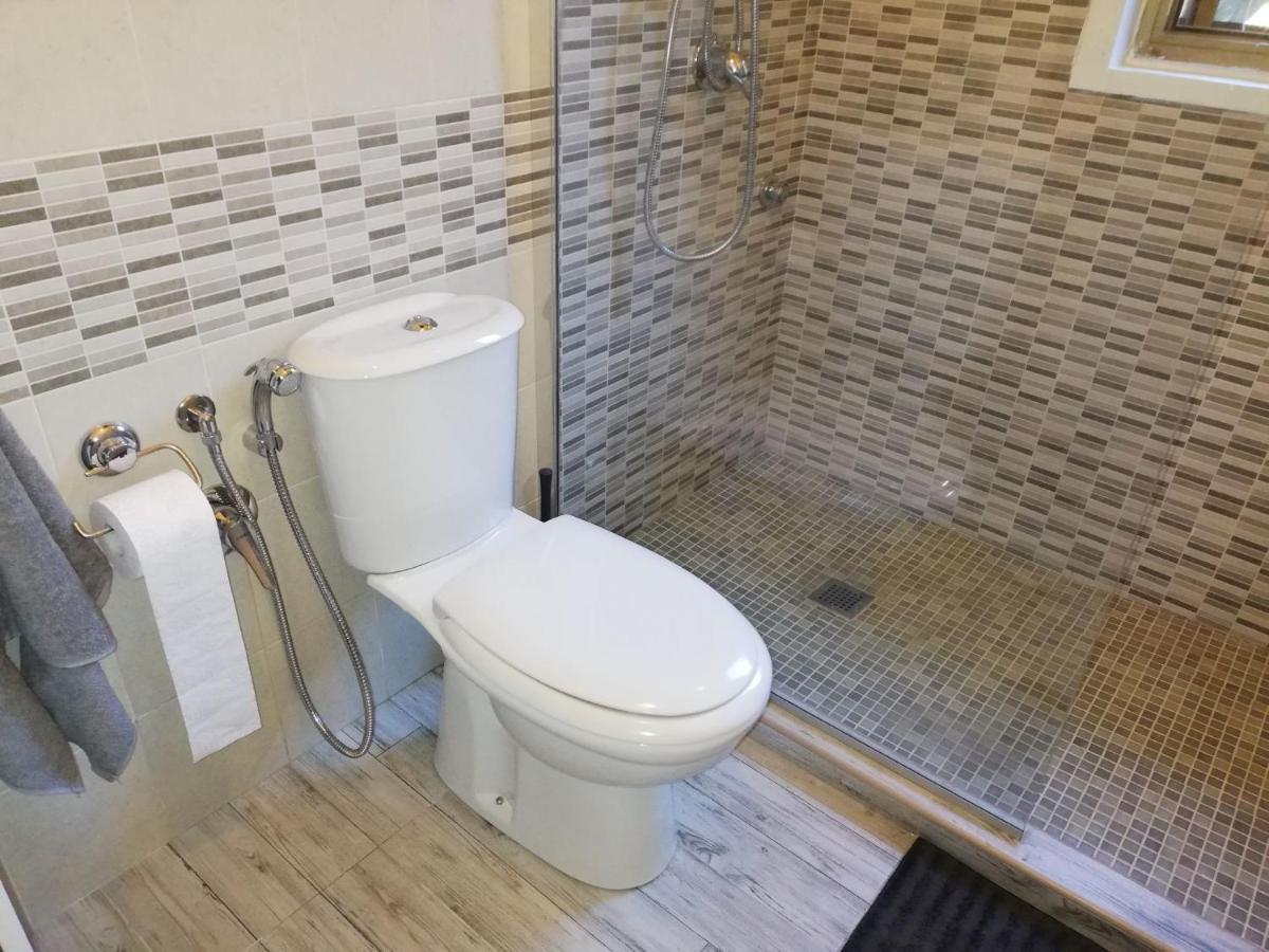 Casa Unifamiliar Con Jard N Privado Villa Agnone Bagni Exteriör bild