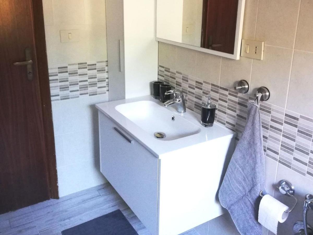 Casa Unifamiliar Con Jard N Privado Villa Agnone Bagni Exteriör bild